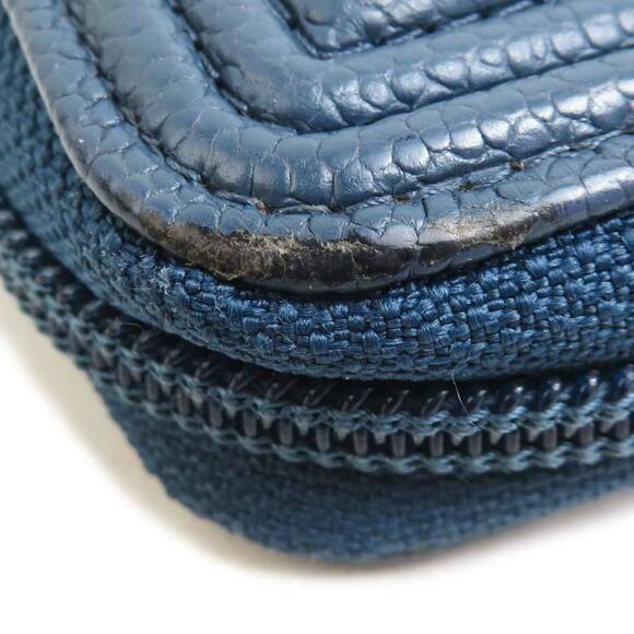 CHANEL Blue Caviar Leather Wallet - Picture 5 of 10